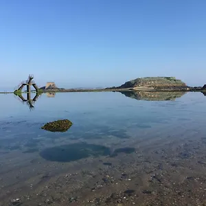 https://hotel-restaurant-la-porte-saint-pierre.inbrittany.com